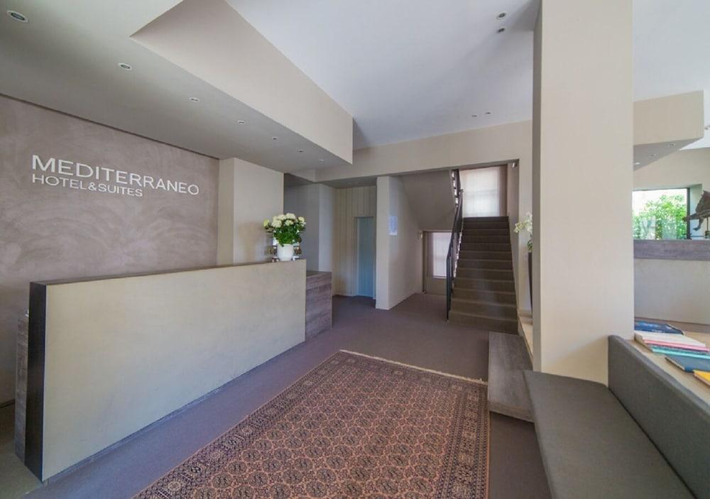 Mediterraneo Hotel & Suites Cattolica Exterior photo