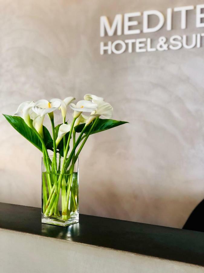 Mediterraneo Hotel & Suites Cattolica Exterior photo